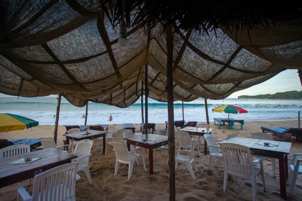 The Surf Access Guest House Arugam Bay Exterior foto