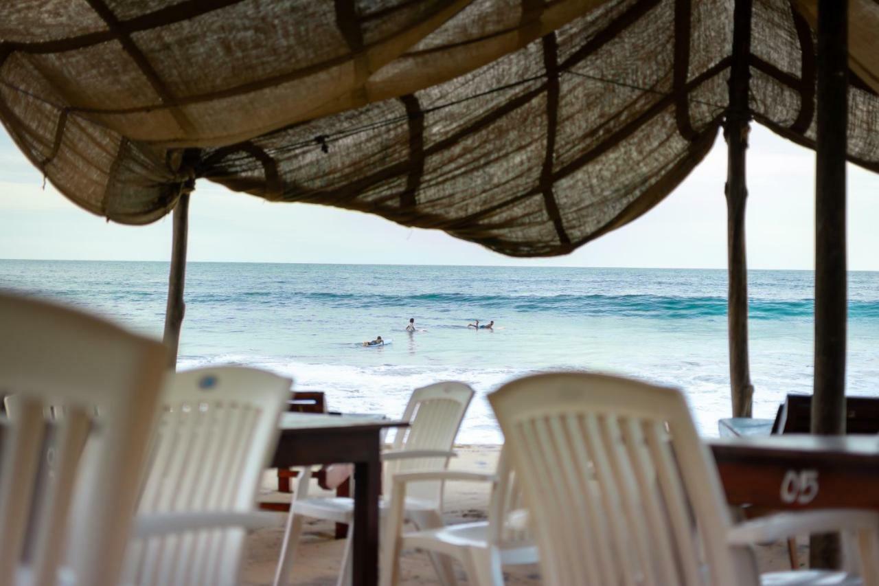 The Surf Access Guest House Arugam Bay Exterior foto