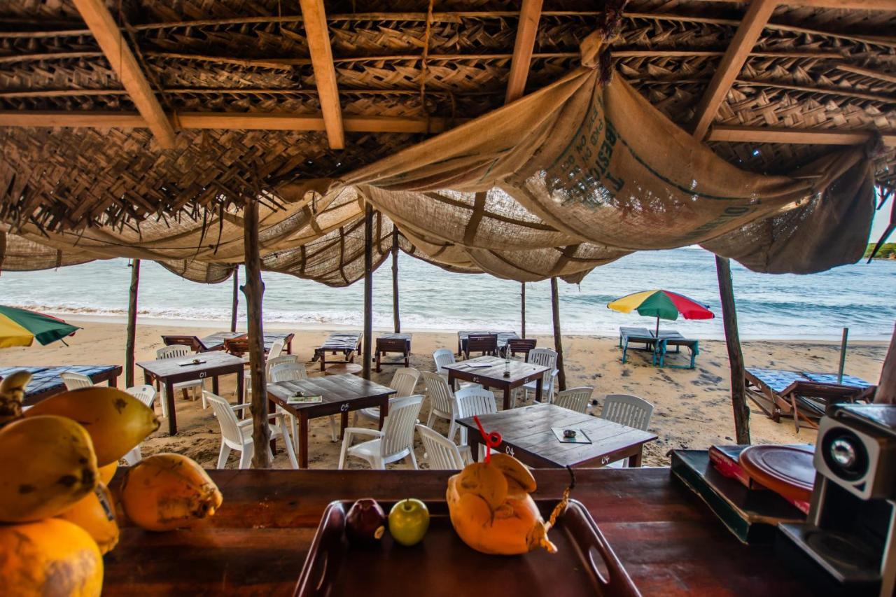 The Surf Access Guest House Arugam Bay Exterior foto